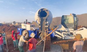 Автобетоносмеситель с самозагрузкой 3.5 куб в Эфиопия