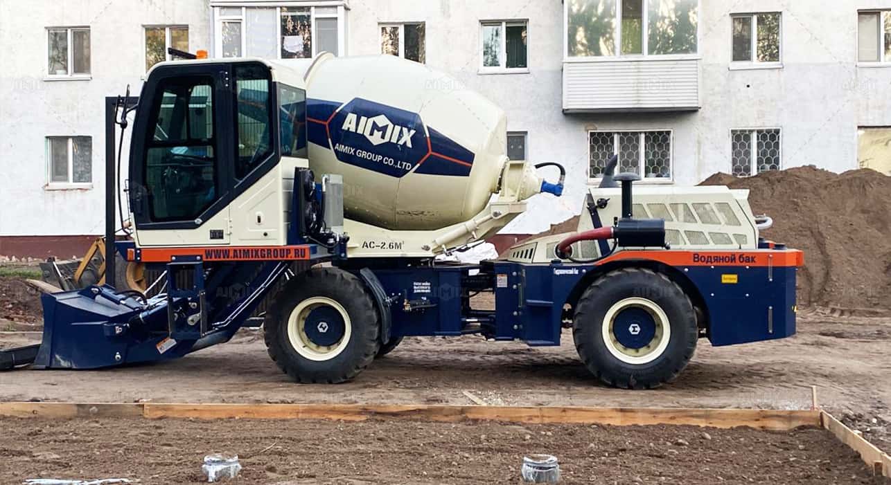 самоходный бетоносмеситель для конструкции пола