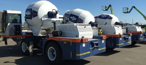 Автобетоносмеситель с самозагрузкой