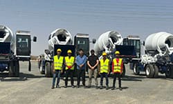 4 шт Автобетоносмеситель с самозагрузкой для проекта Huawei