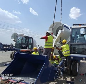 4 шт Автобетоносмеситель с самозагрузкой для проекта Huawei