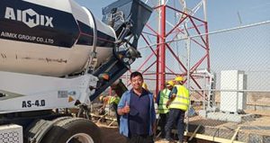 Автобетоносмеситель с самозагрузкой для проекта Huawei