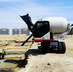 4 шт Автобетоносмеситель с самозагрузкой для проекта Huawei