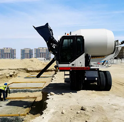 4 шт Автобетоносмеситель с самозагрузкой для проекта Huawei