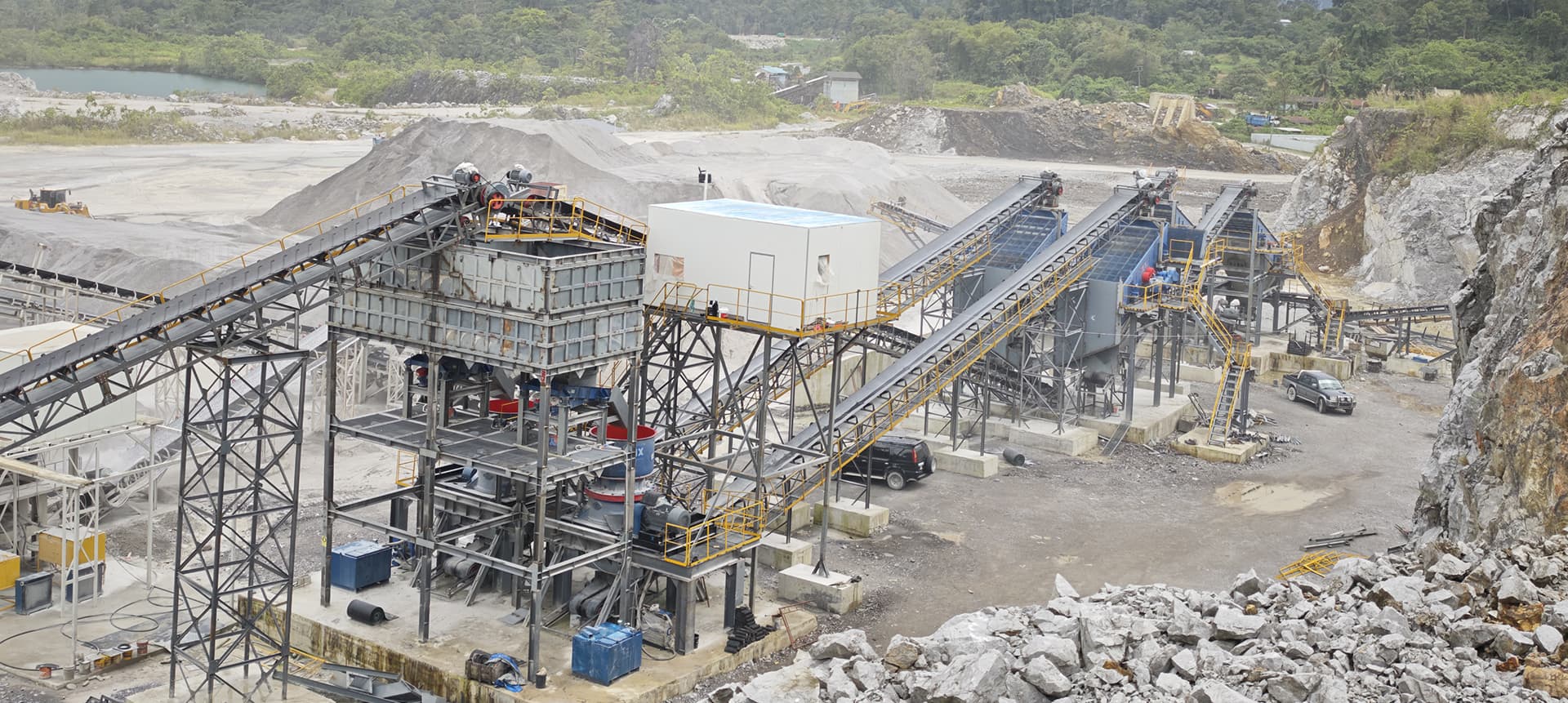 Дробильно-сортировочный комплекс 600т/ч